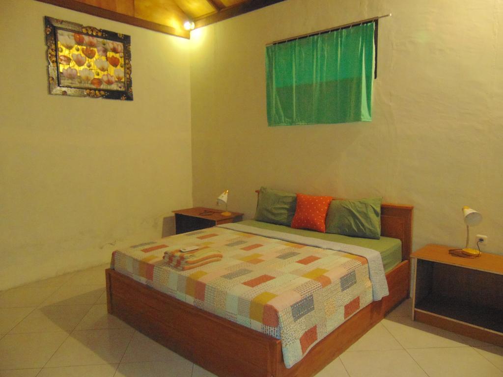 Santai Bungalow Gili Trawangan Exterior photo